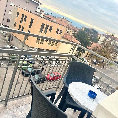 Juliet N - Rental Rooms Verona Bagian luar foto