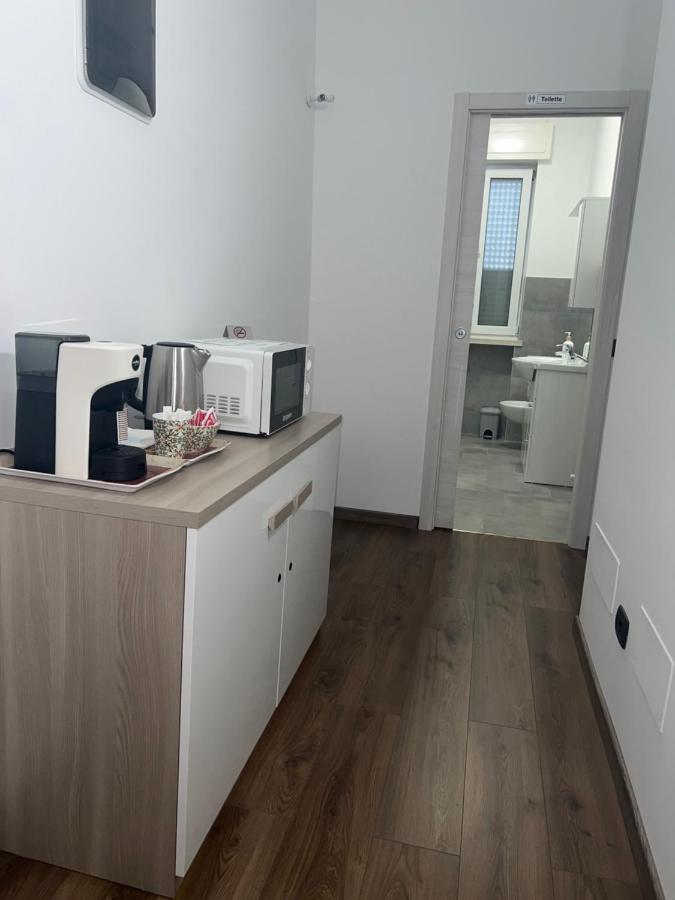 Juliet N - Rental Rooms Verona Bagian luar foto