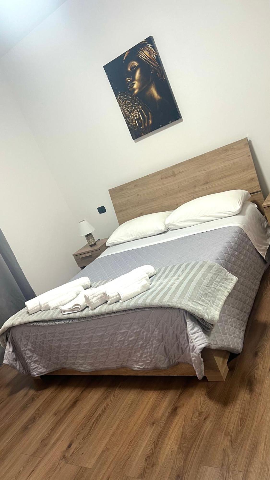 Juliet N - Rental Rooms Verona Bagian luar foto